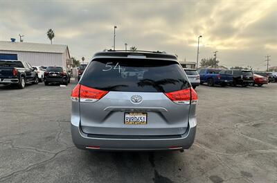 2012 Toyota Sienna LE 8-Passenger   - Photo 10 - Bakersfield, CA 93305