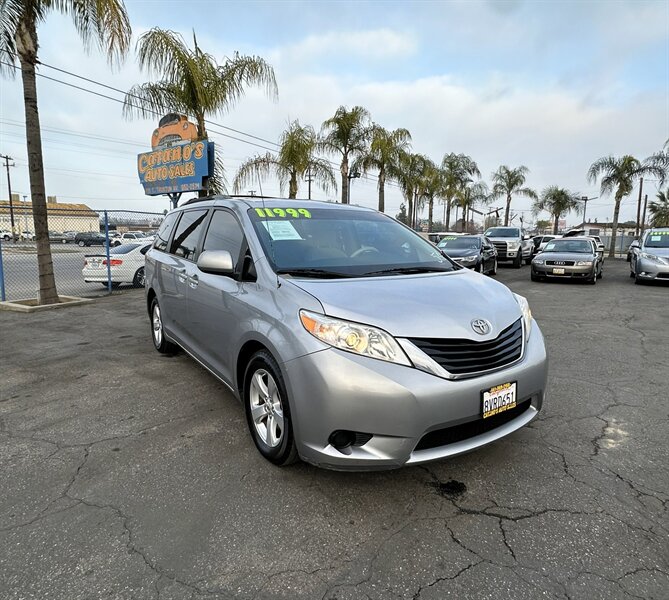 2012 Toyota Sienna