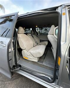 2012 Toyota Sienna LE 8-Passenger   - Photo 18 - Bakersfield, CA 93305