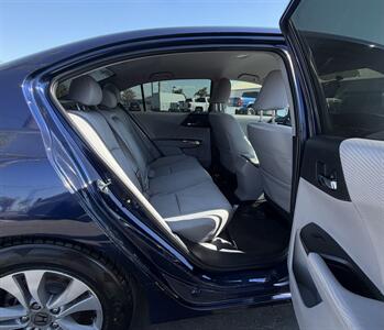 2015 Honda Accord LX - Photo 18 - Bakersfield, CA 93301