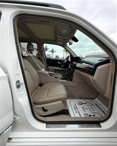 2012 Mercedes-Benz GLK GLK 350 4MATIC - Photo 16 - Bakersfield, CA 93305