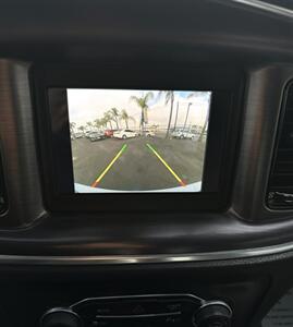 2018 Dodge Charger SXT - Photo 26 - Bakersfield, CA 93301