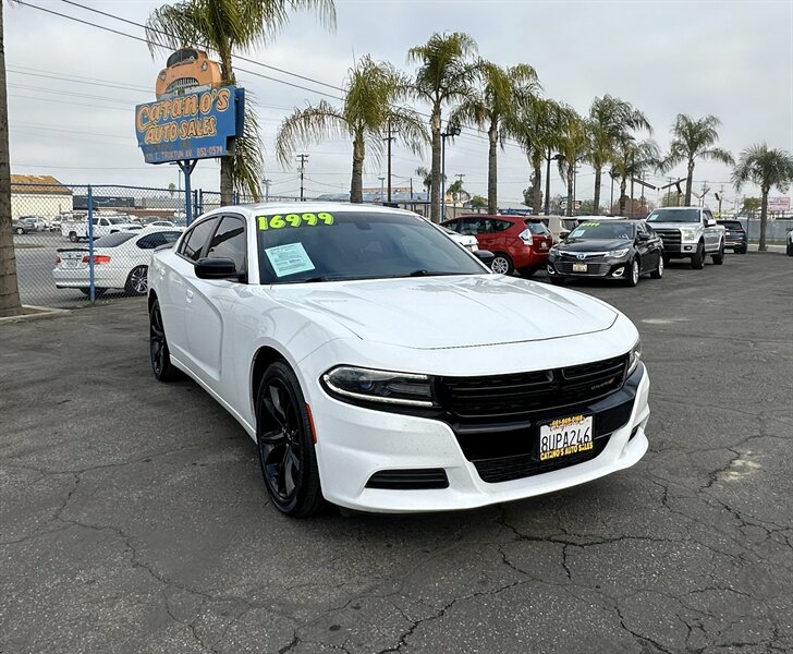2018 Dodge Charger SXT  