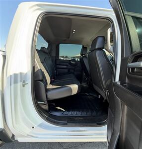 2021 Chevrolet Silverado 2500HD Work Truck   - Photo 15 - Bakersfield, CA 93305