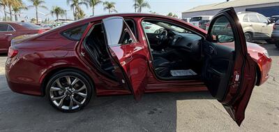 2015 Chrysler 200 S   - Photo 15 - Bakersfield, CA 93305