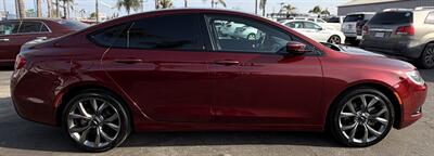 2015 Chrysler 200 S   - Photo 14 - Bakersfield, CA 93305