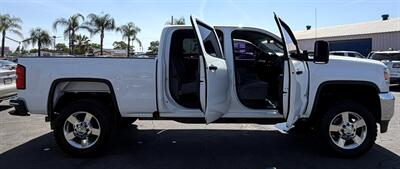 2016 GMC Sierra 2500HD   - Photo 13 - Bakersfield, CA 93305