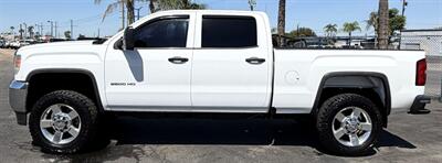 2016 GMC Sierra 2500HD   - Photo 4 - Bakersfield, CA 93305