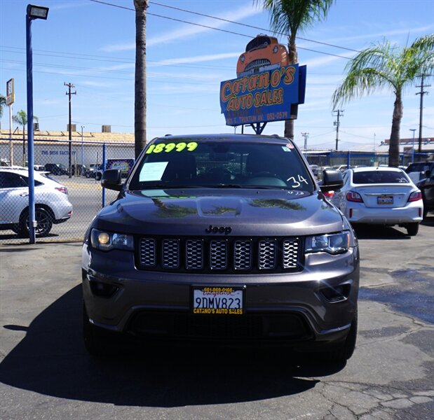 2018 Jeep Grand Cherokee Laredo  
