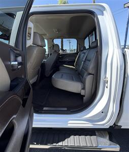 2016 GMC Sierra 2500 Denali   - Photo 7 - Bakersfield, CA 93301
