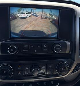 2016 GMC Sierra 2500 Denali   - Photo 31 - Bakersfield, CA 93301