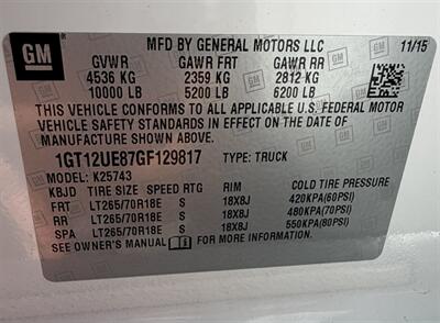 2016 GMC Sierra 2500 Denali   - Photo 8 - Bakersfield, CA 93301