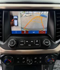 2017 GMC Acadia Denali   - Photo 29 - Bakersfield, CA 93305