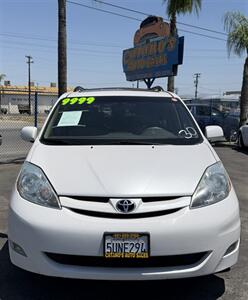 2006 Toyota Sienna XLE 7 Passenger - Photo 2 - Bakersfield, CA 93305