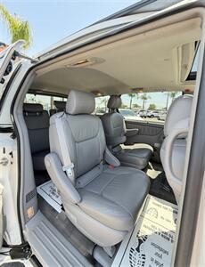2006 Toyota Sienna XLE 7 Passenger - Photo 21 - Bakersfield, CA 93305