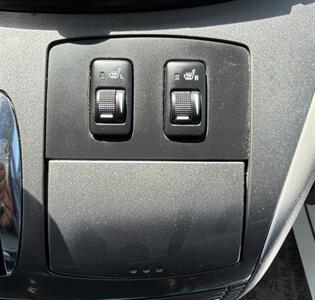 2006 Toyota Sienna XLE 7 Passenger - Photo 28 - Bakersfield, CA 93305