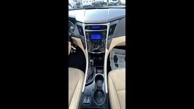 2013 Hyundai SONATA GLS - Photo 20 - Bakersfield, CA 93305