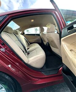 2013 Hyundai SONATA GLS - Photo 16 - Bakersfield, CA 93305