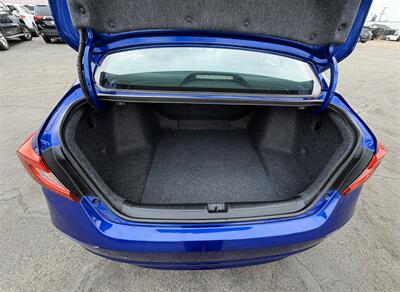 2018 Honda Accord Sport   - Photo 11 - Bakersfield, CA 93305