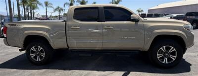 2016 Toyota Tacoma TRD Sport   - Photo 15 - Bakersfield, CA 93301