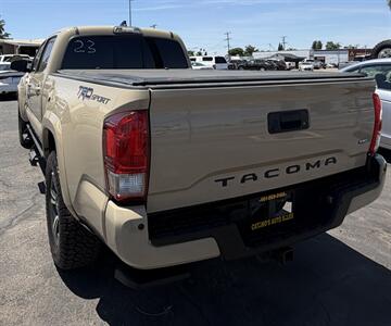 2016 Toyota Tacoma TRD Sport   - Photo 9 - Bakersfield, CA 93301