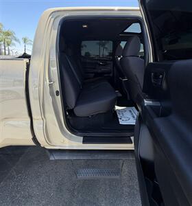 2016 Toyota Tacoma TRD Sport   - Photo 18 - Bakersfield, CA 93301