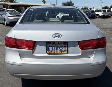 2009 Hyundai SONATA GLS   - Photo 9 - Bakersfield, CA 93305