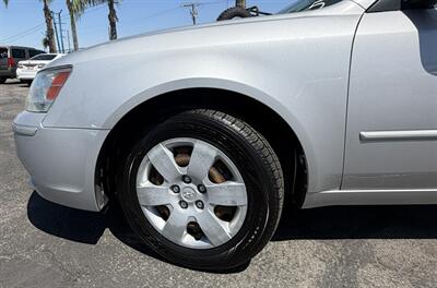 2009 Hyundai SONATA GLS   - Photo 23 - Bakersfield, CA 93305