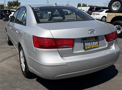 2009 Hyundai SONATA GLS   - Photo 8 - Bakersfield, CA 93305