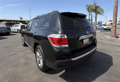 2011 Toyota Highlander Limited   - Photo 9 - Bakersfield, CA 93305