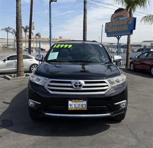 2011 Toyota Highlander Limited   - Photo 2 - Bakersfield, CA 93305