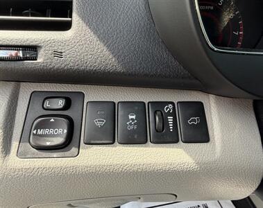 2011 Toyota Highlander Limited   - Photo 33 - Bakersfield, CA 93305