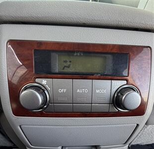 2011 Toyota Highlander Limited   - Photo 22 - Bakersfield, CA 93305