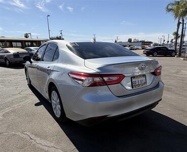 2019 Toyota Camry LE - Photo 8 - Bakersfield, CA 93305