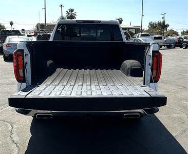 2020 GMC Sierra 1500 SLT   - Photo 10 - Bakersfield, CA 93301