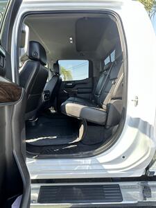 2020 GMC Sierra 1500 SLT   - Photo 7 - Bakersfield, CA 93301