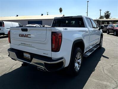 2020 GMC Sierra 1500 SLT   - Photo 13 - Bakersfield, CA 93301