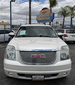 2011 GMC Yukon Denali   - Photo 2 - Bakersfield, CA 93305