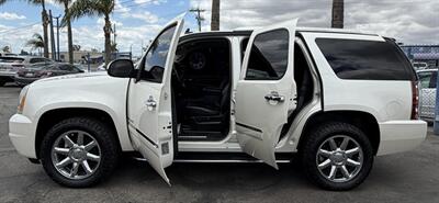 2011 GMC Yukon Denali   - Photo 5 - Bakersfield, CA 93305