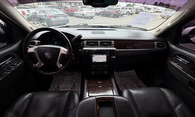 2011 GMC Yukon Denali   - Photo 23 - Bakersfield, CA 93305