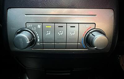 2013 Toyota Highlander - Photo 21 - Bakersfield, CA 93305