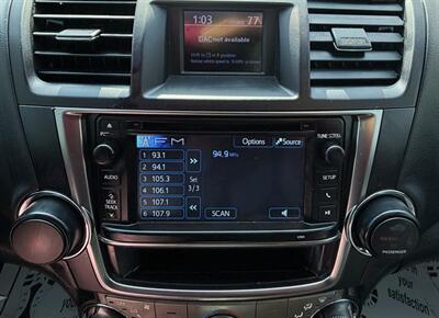 2013 Toyota Highlander - Photo 26 - Bakersfield, CA 93305