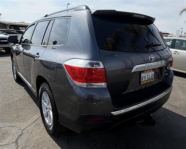 2013 Toyota Highlander - Photo 9 - Bakersfield, CA 93305