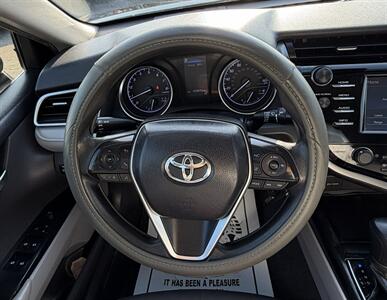 2018 Toyota Camry LE - Photo 20 - Bakersfield, CA 93305