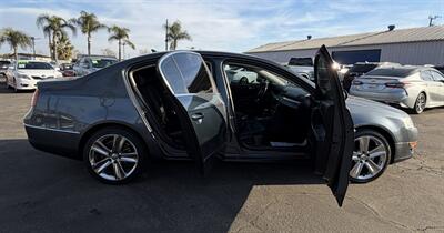 2010 Volkswagen Passat Komfort PZEV   - Photo 14 - Bakersfield, CA 93301