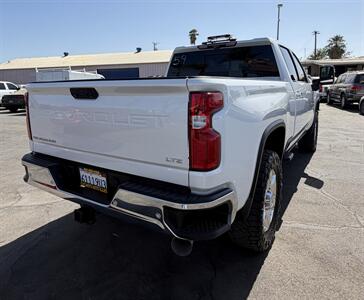 2022 Chevrolet Silverado 2500HD LTZ - Photo 17 - Bakersfield, CA 93305