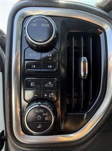 2022 Chevrolet Silverado 2500HD LTZ - Photo 10 - Bakersfield, CA 93305