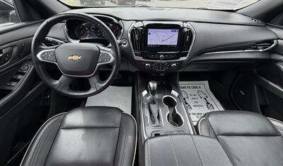 2022 Chevrolet Traverse Premier   - Photo 22 - Bakersfield, CA 93301