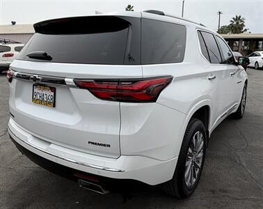 2022 Chevrolet Traverse Premier   - Photo 14 - Bakersfield, CA 93301