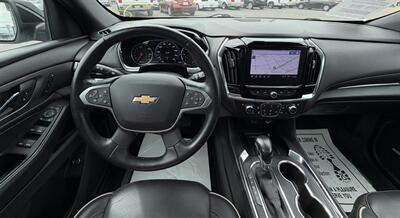 2022 Chevrolet Traverse Premier   - Photo 23 - Bakersfield, CA 93301